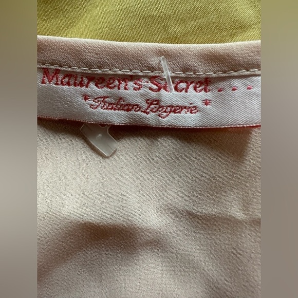 Maureen’s Secret Peach Embroidered Slip O/S - Picture 2 of 7